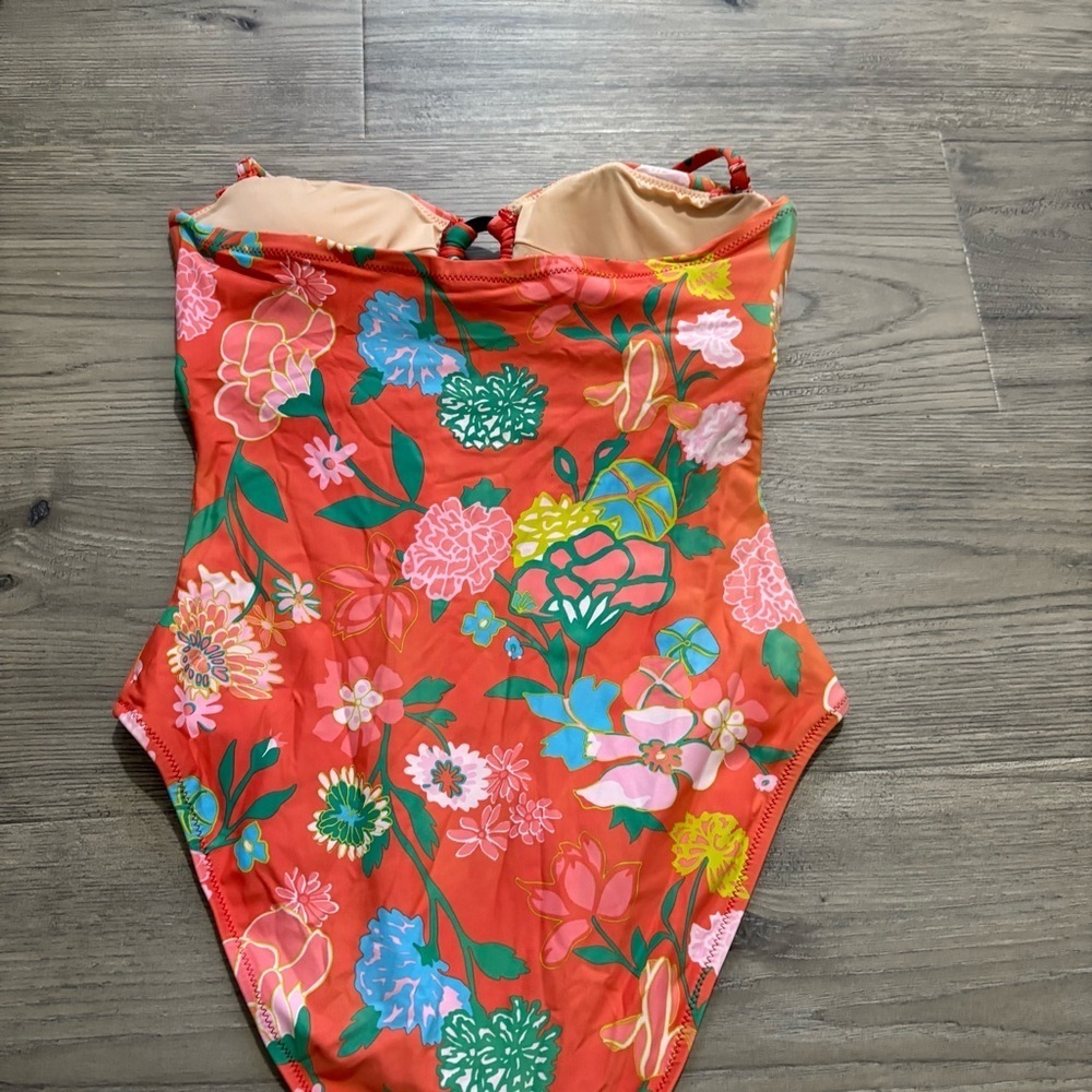 J.Crew Gavotte Floral Ring Halter One Piece Swimsuit Orange Womens Sz 6 Tropical - Picture 5 of 9